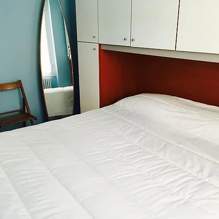 Hermit 38 Lägenhet Sanremo